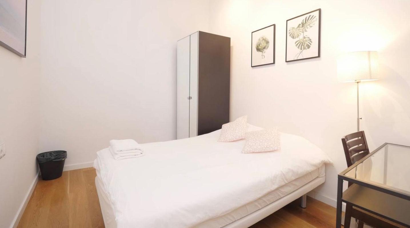 Unique Living Born Apartments & Studios Barcelona Bagian luar foto