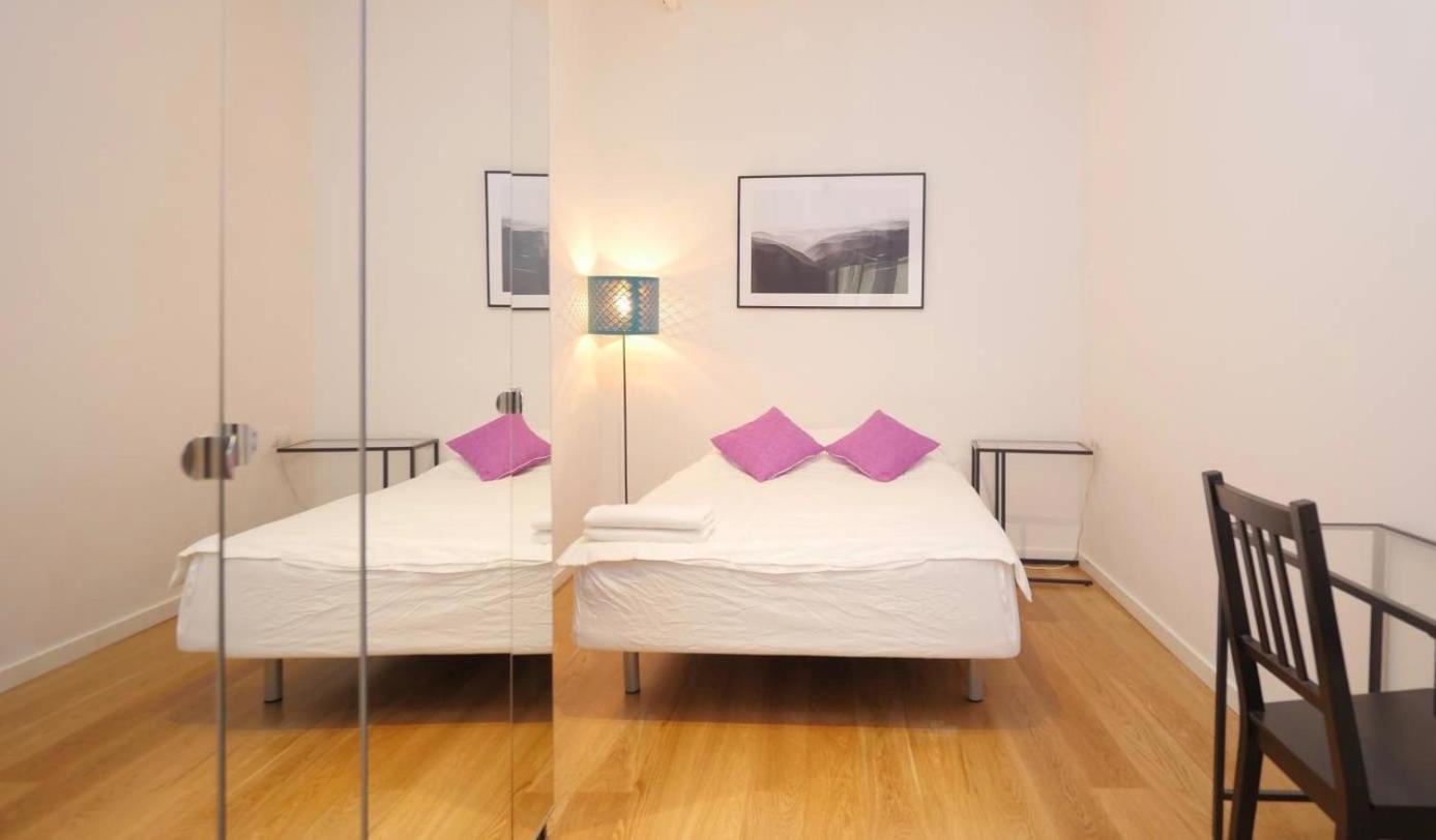 Unique Living Born Apartments & Studios Barcelona Bagian luar foto