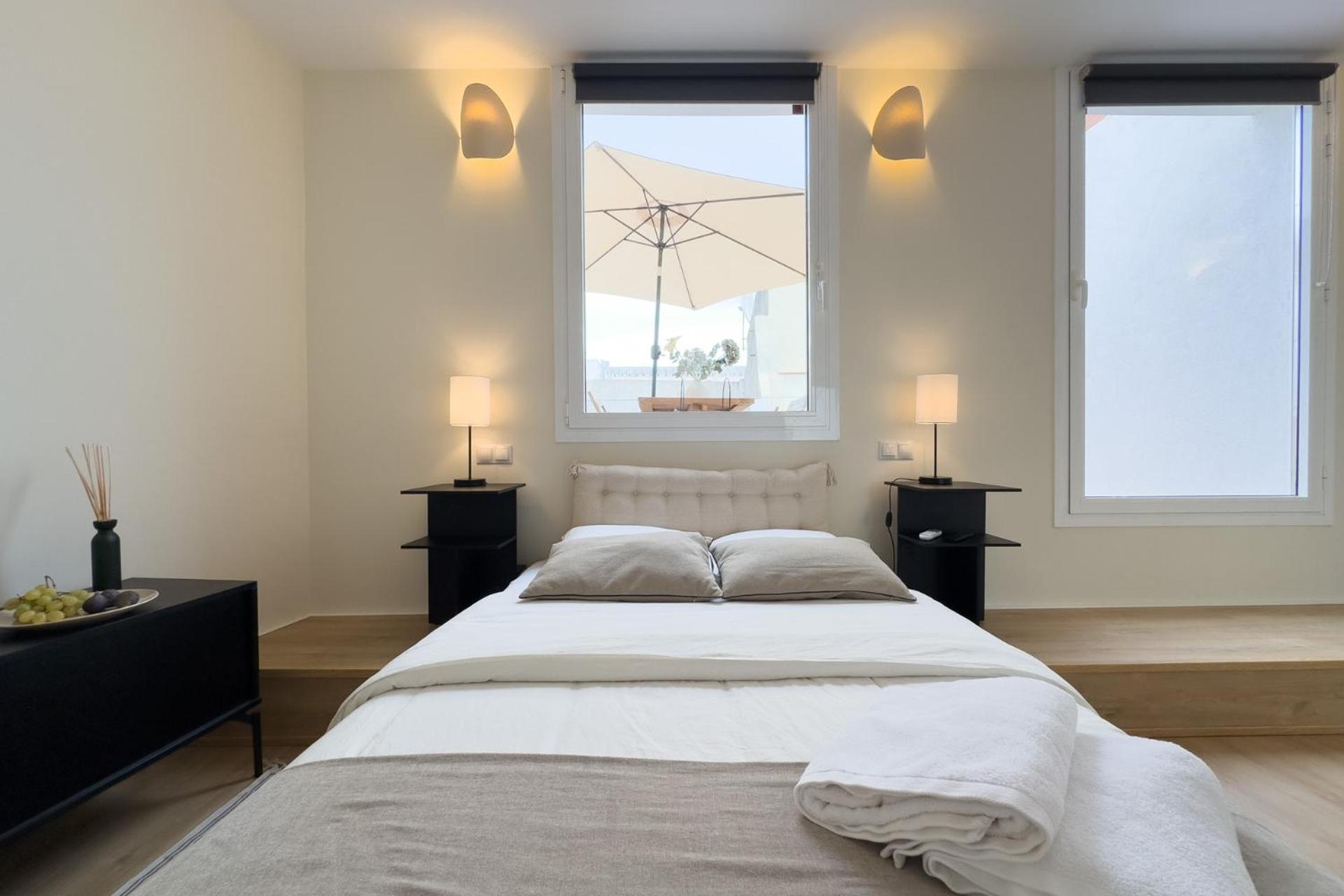 Unique Living Born Apartments & Studios Barcelona Bagian luar foto