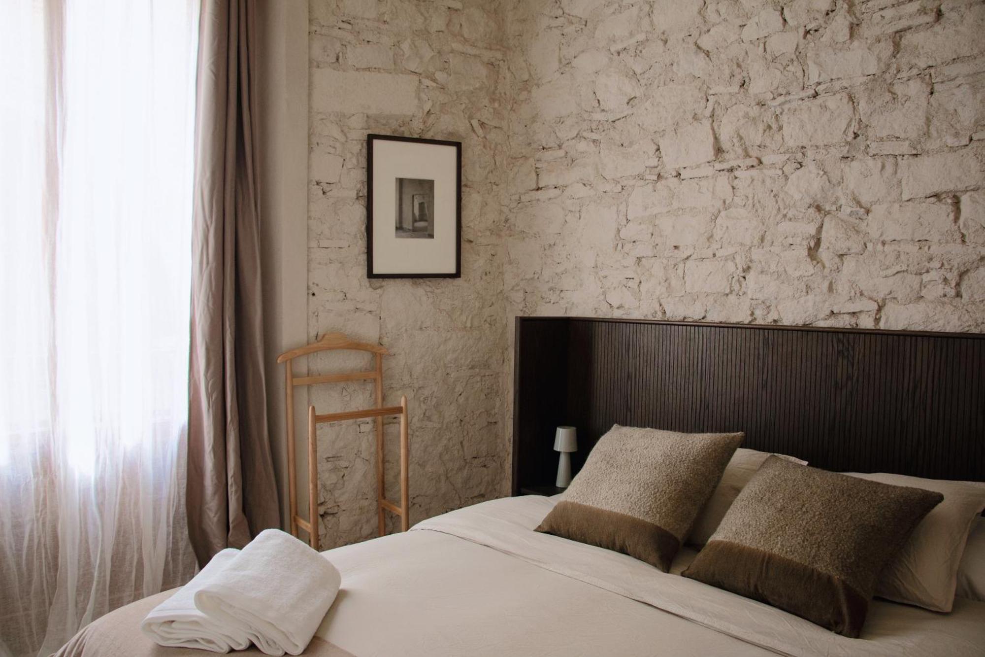 Unique Living Born Apartments & Studios Barcelona Bagian luar foto