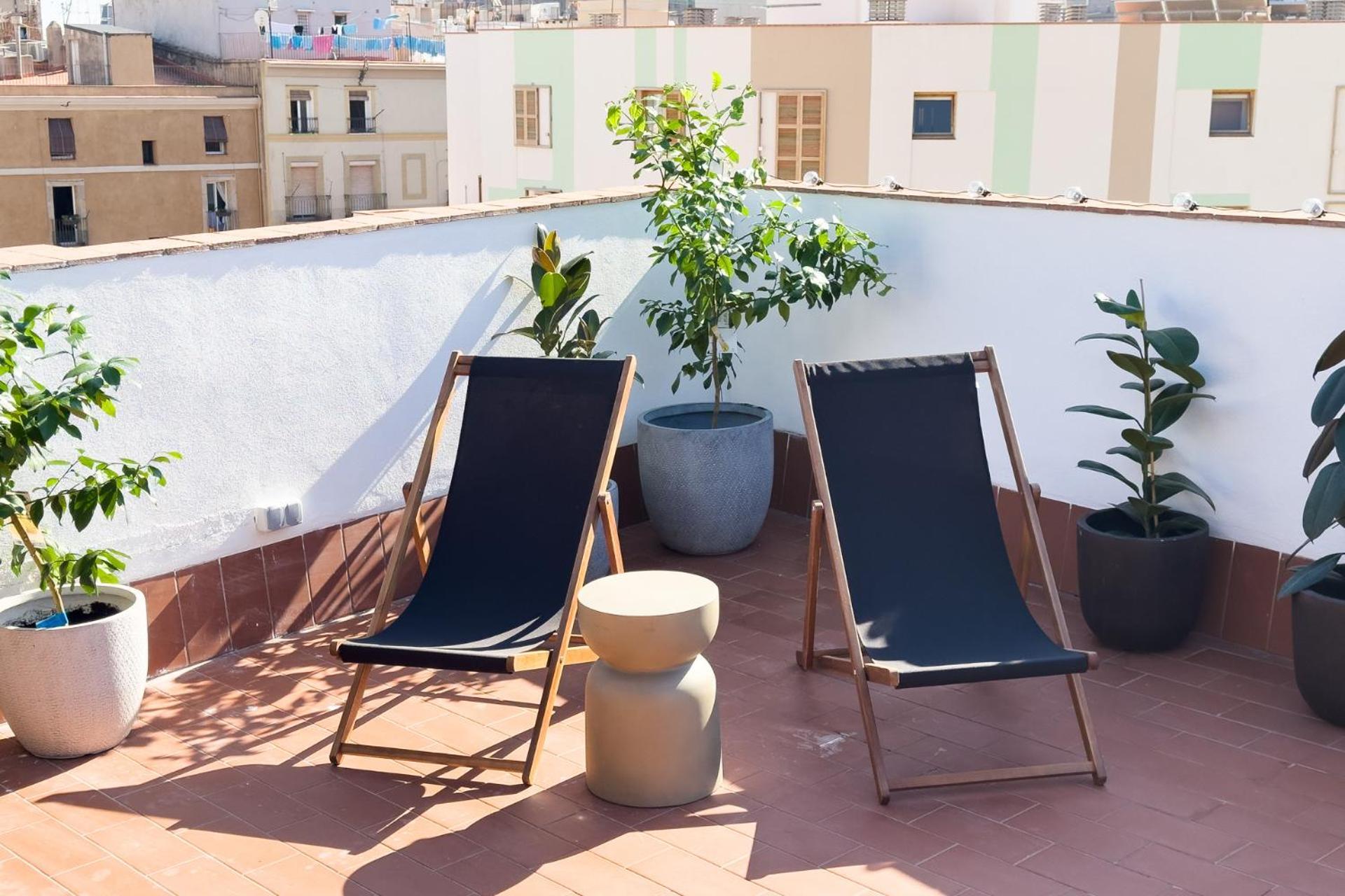 Unique Living Born Apartments & Studios Barcelona Bagian luar foto