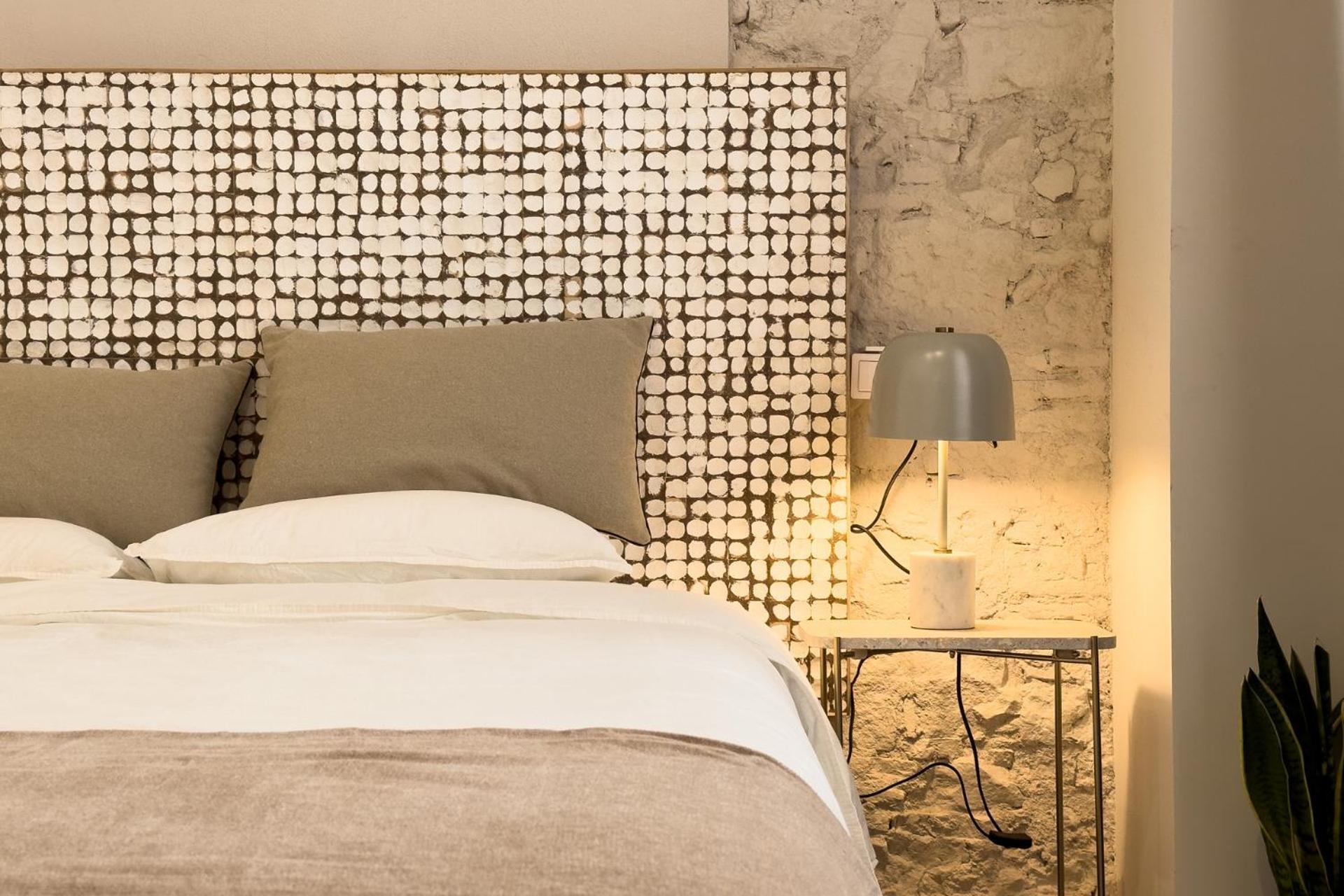 Unique Living Born Apartments & Studios Barcelona Bagian luar foto