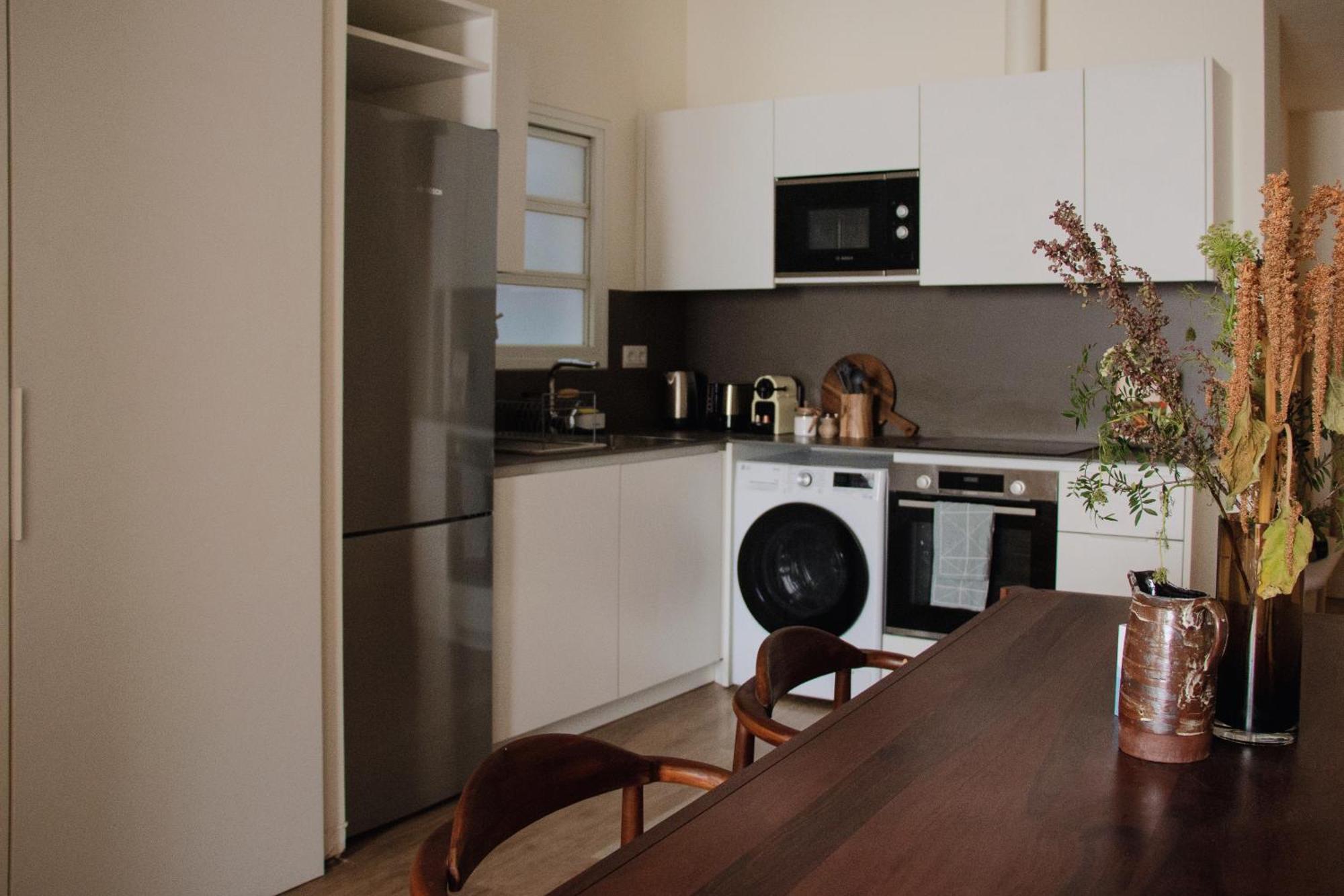 Unique Living Born Apartments & Studios Barcelona Bagian luar foto
